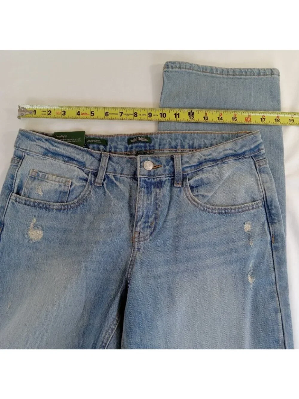 Wild Fable EasyRigid Size 8 Mid-Rise Straight Jeans Distressed Denim Medium Wash